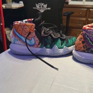 Kyrie Kybrid S2 “What The” Size 10